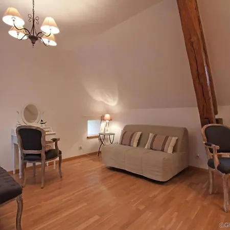 Casa vacanze Avec Charme Historique, 5 Chambres, Vaste Jardin - Fr-1-497-118