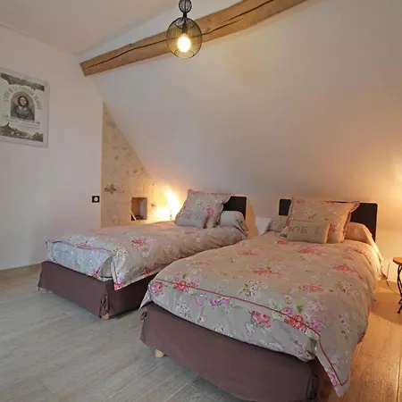 Casa vacanze Avec Charme Historique, 5 Chambres, Vaste Jardin - Fr-1-497-118 Coulonges-sur-Sarthe