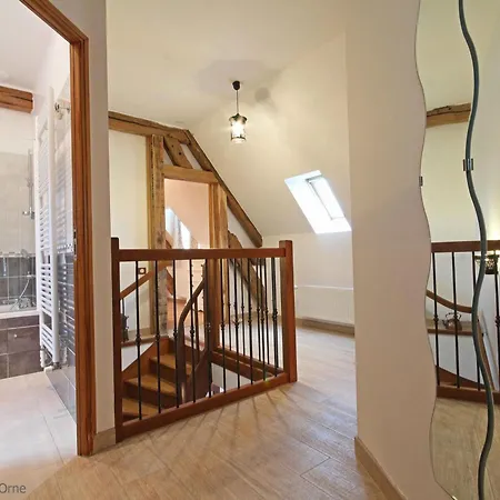 Casa di campagna Avec Charme Historique, 5 Chambres, Vaste Jardin - Fr-1-497-118 Coulonges-sur-Sarthe