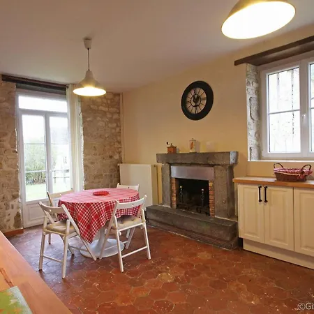 Prázdninový dům Avec Charme Historique, 5 Chambres, Vaste Jardin - Fr-1-497-118 Coulonges-sur-Sarthe